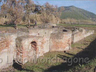 Forni (Praefurnia) per il riscaldamento dell'aria e dell'acqua delle terme.jpg